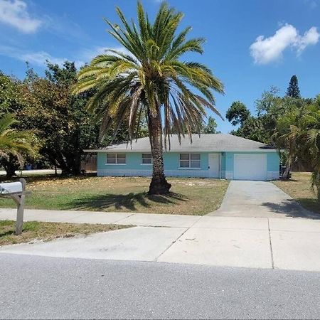 Gulf Gate Estates Renovated Home Near Siesta Key Beach מראה חיצוני תמונה