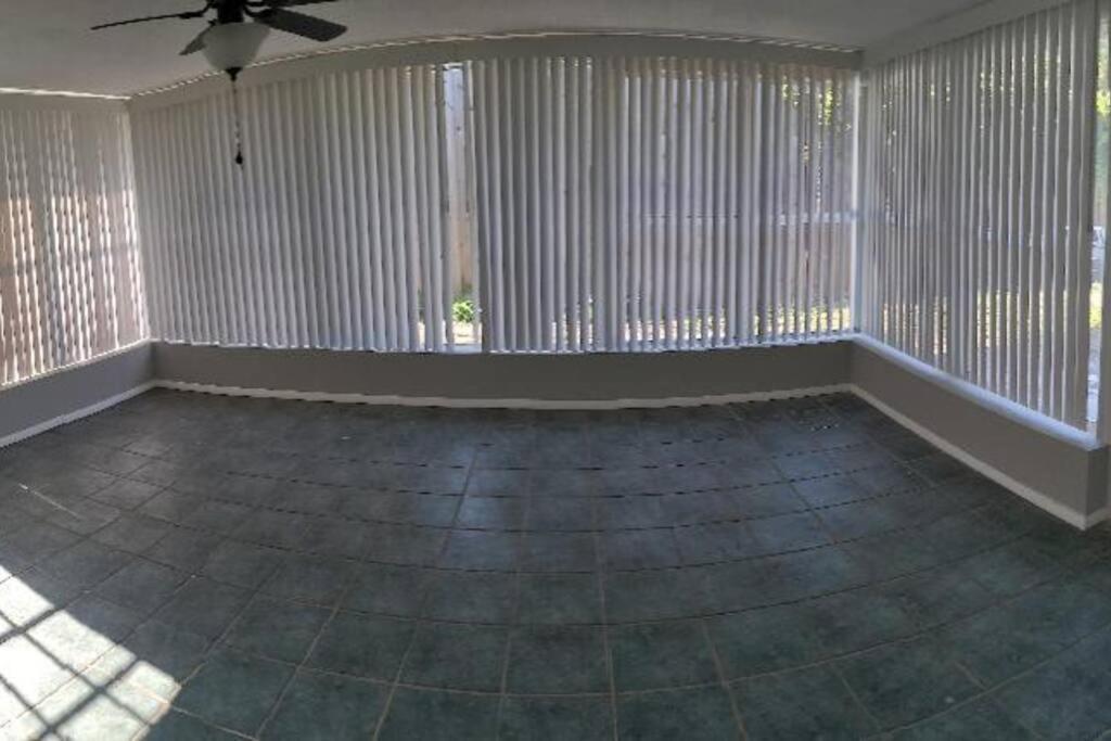 Gulf Gate Estates Renovated Home Near Siesta Key Beach מראה חיצוני תמונה